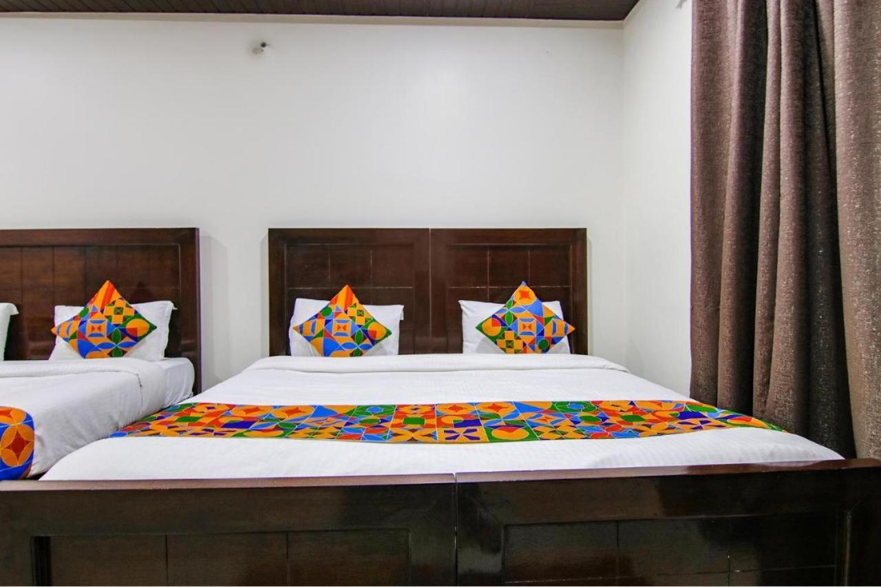 Lake View Bhimtal Hotel Kültér fotó